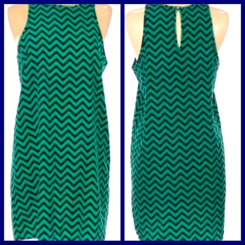 Everly Chevron Navy and Green Dress